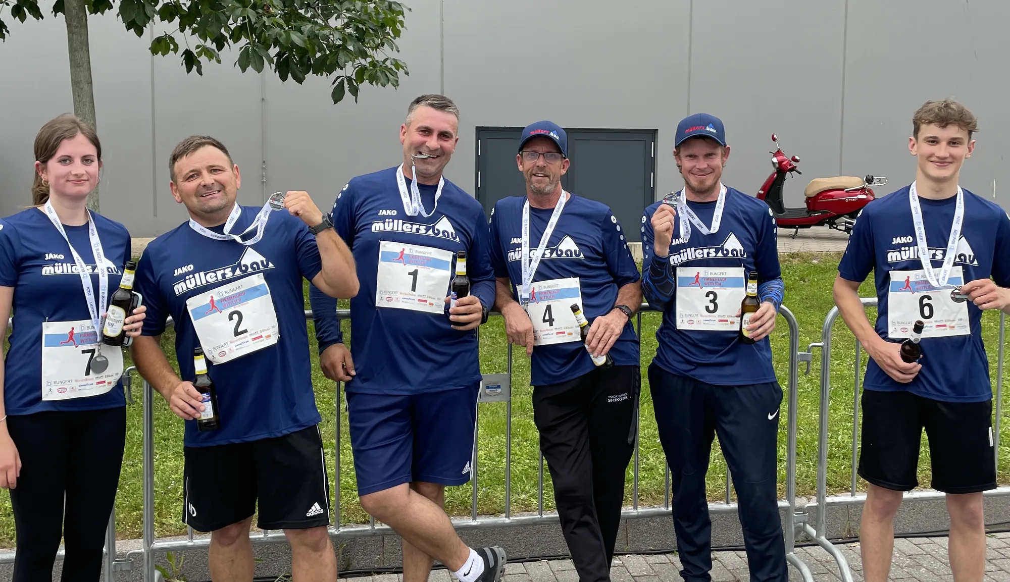 Das Team von Müllers Bau beim Firmenlauf